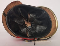 Casque Pickelhaube allemand en cuir rouge, style médiéval impérial prussien, avec pointes en laiton, pour homme, costume militaire gravé fait main