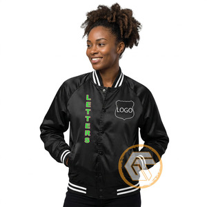 Chaqueta universitaria personalizada Alpha Kappa de satén bordada y acolchada, de alta calidad, transpirable, con botones, para invierno y otoño, estilo griego. - Product Image 1