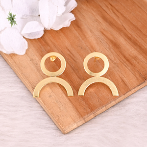 Boucles d'oreilles pendantes tendance et très vendues, mignonnes, en laiton plaqué or, finition mate, bijoux fantaisie à la mode pour femmes, cadeaux d'anniversaire - Product Image 2