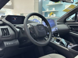 bz4x Toyota Elektroauto 2024 Version 615 Max Edition JBL Lautsprecher auf Lager schnelle Lieferung bz4x 2024 4wd - Product Image 4