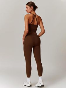 Ensemble de sport pour femme : Legging de compression taille haute sculptant et brassière de sport dos nageur à maintien, séchage rapide, pour la course et l'entraînement - Product Image 3