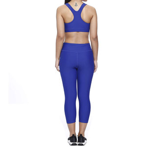 Vêtements de sport pour femmes, ensemble de yoga respirant à coupe automatique, tenue de sport pour la gym et les entraînements. - Product Image 3