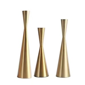 Support à bougie en métal élégant pour la maison, porte-bougie décoratif, centre de table pour salon, décoration intérieure - Product Image 4