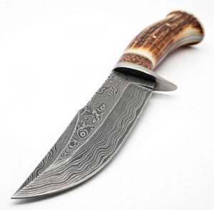 Couteau utilitaire à lame fixe en acier Damas fait main avec manche en bois de cerf et étui en cuir - Product Image 4