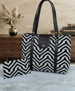 Sac fourre-tout en jacquard solide avec fermeture éclair pour femme, sac à bandoulière, pochette de poignet, grande capacité, étanche, antivol, portable, pour le quotidien, les voyages et la plage - Product Image 3