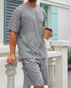 Conjunto de Camiseta y Pantalones Cortos a Bajo Precio, Ropa de Verano 2025, Conjunto para Hombre, Venta al Por Mayor, Precio Económico, Conjuntos de Verano para Hombre Personalizados - Product Image 5