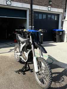 Nouveau Vélo Électrique Tout-Terrain Ultra Bee 2025, Vélo Électrique 12500W, Vélo de Montagne Électrique, Light Bee X Ebike 2025 - Product Image 3