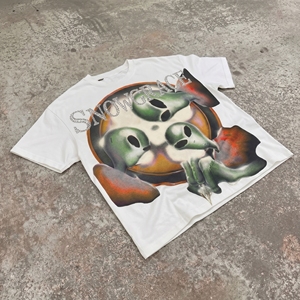 Camiseta Blanca de Manga Corta para Hombre Snowgrace con Estampado de Personaje Alienígena, Estilo Urbano, Cuello Redondo, Corte Regular, Algodón Jersey - Product Image 5