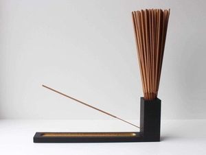 Moderno Porta Incienso de Madera con Cenicero para Aromaterapia y Meditación - Product Image 1