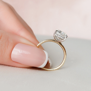 Bague de fiançailles Royal Ring avec diamant taille coussin, or 14 carats, diamant de laboratoire certifié IGI, bijoux classiques pour femme - Product Image 5