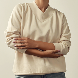 <b>Women's</b> <b>V</b>-<b>Neck</b> Knitted Sweater Solid Color Long Sleeve 100% Cotton Breathable Autumn Wear Minimalist Style - Product Image 2