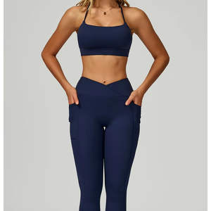 Ensemble de yoga 5 pièces sans coutures pour hommes : brassière de sport, crop top, pantalon/short évasé taille mi-haute, respirant, séchage rapide, idéal pour l'entraînement - Product Image 2