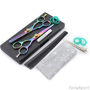 Kit Profesional de Peluquería con Peine, Pinza, Navaja de Acero Inoxidable y Tijeras de Mango Largo para Diestros, Color Arcoíris - Product Image 2
