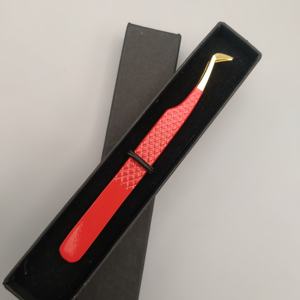 Pince à épiler de précision haute performance en acier inoxydable à pointe lisse, origine Pakistan, modèle 830, personnalisable pour les professionnels de salon - Product Image 4