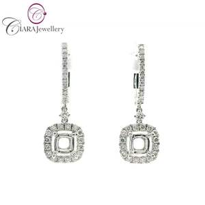 AU750 SOILD BLANC/JAUNE Or 18K Véritable Coussin Naturel Forme 0.75CT Boucle D'oreille Semi Montage - Product Image 1