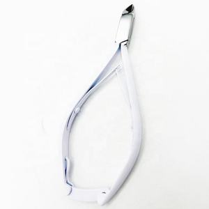 Pinzas para cutículas profesionales, cuchillas afiladas de acero inoxidable de grado quirúrgico, pinzas para uñas personalizadas sostenibles para dedos, cuidado Personal - Product Image 6