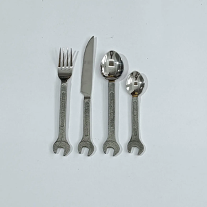 Ensemble de couverts modernes faits à la main en acier inoxydable avec manche en résine, ensemble de couverts en résine, ensemble de couverts en acier, ensemble de couverts en résine - Product Image 4