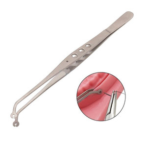 Pinces chirurgicales dentaires certifiées CE, à pointe dentelée, pour la pose de points et la manipulation de pansements en coton / Porte-coton dentaire - Product Image 2