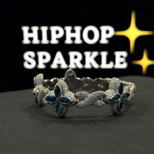 Bracelet gourmette cubaine Premium HIPHOP SPARKLE Fleur Bleue en Argent 925 et Moissanite, Bijou de luxe style Punk, Pièce d'exception, Cadeau - Product Image 1