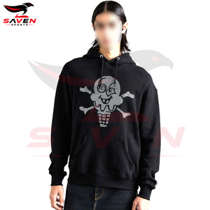 Sudadera con capucha de forro polar para hombre, personalizada al por mayor, de gramaje alto, negra, con pedrería, de corte holgado, con estampado gráfico de calavera de helado, tipo jersey - Product Image 2