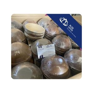 Assiettes jetables en feuilles de palmier, best-seller, pour services de traiteur, événements, buffets et fêtes au Vietnam - Product Image 1