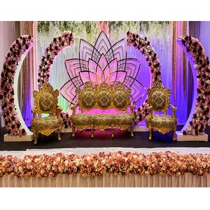 Conjunto de Sofás para Bodas Rojo Dorado Real, Estilo Maharaja de Lujo, Sofá para Parejas de Boda Rey y Reina con Sillas - Product Image 2