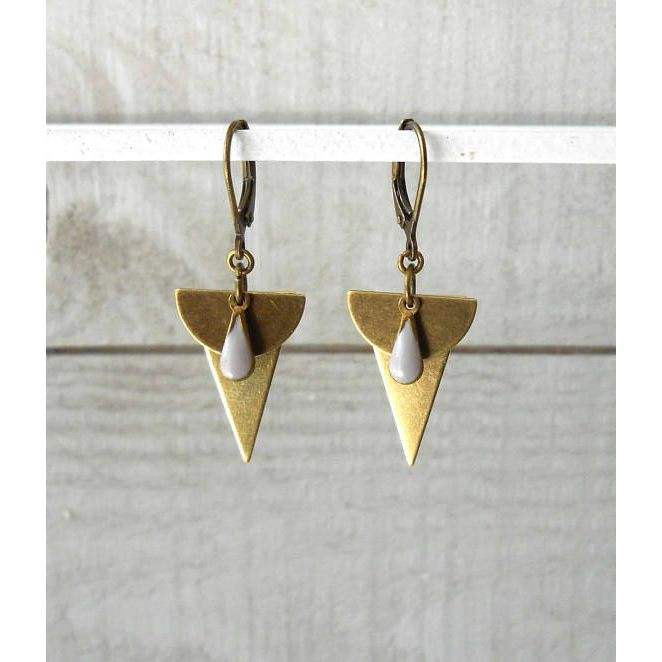 สีน้ำตาล