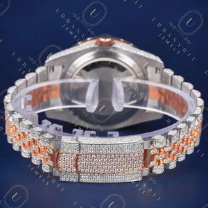 Reloj mecánico artesanal de acero inoxidable con lectura analógica, movimiento automático, diamantes moissanita de corte redondo, claridad VS VVS EF - Product Image 6