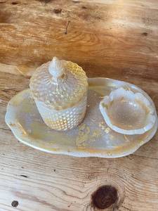 Juego de cajas de joyería de resina hechas a mano con tapa y bandeja, decoración artística para el hogar, forma irregular, detalles en oro - Product Image 4