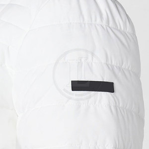 Chaqueta de Invierno Acolchada para Hombre de Alta Calidad, con Logotipo Personalizado en la Parte Delantera, Servicio OEM, Hecha en Pakistán - Product Image 6