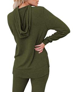 Ensemble de sport pour femme personnalisé avec logo, collection été 2025 – Haut à capuche et short taille élastique, haute élasticité - Product Image 5