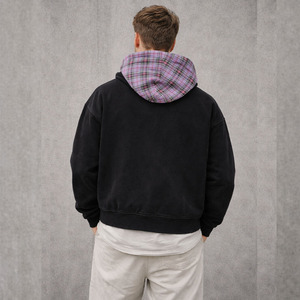 Sudadera con capucha personalizada de 450 g/m² de doble capa, felpa francesa, lavada al ácido, con efecto desgastado por el sol, logotipo serigrafiado, color negro, con cremallera, para hombre - Product Image 4