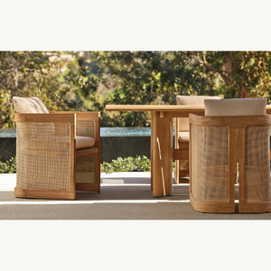 Mesa rectangular en oferta, hecha de madera de teca, adecuada para comedor en exteriores o interiores, estilo minimalista. - Product Image 4