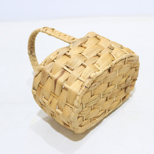 Panier de rangement rustique en jacinthe d'eau naturelle écologique Artex Dong Thap avec poignée pour la maison et les pique-niques - Product Image 5
