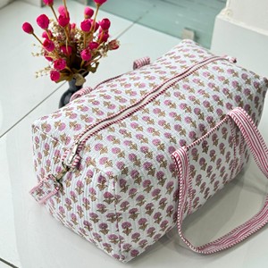 Hot Selling Custom Size Boho Vintage Style Quilted Duffle <b>Bag</b> with Zipper Closure Portable Travel Weekender <b>Bag</b> For Women - Product Image 1