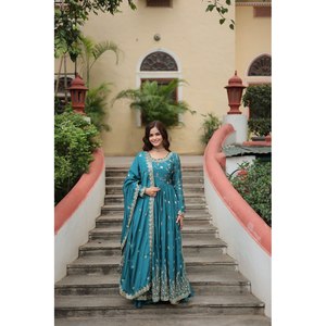 Chiffon <b>Party</b> Wear <b>Top</b>-Bottom and Dupatta Set with <b>Sequins</b> Embroidery Work - Product Image 2