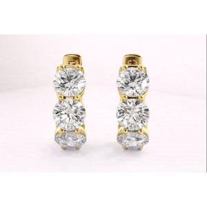 Boucles d'oreilles en moissanite rondes sur mesure, en argent sterling 925, bijoux de mariage disponibles à prix abordable au prix d'usine - Product Image 1