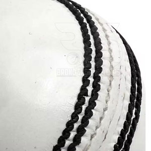 Balles de cricket en cuir de qualité supérieure, équipement professionnel d'entraînement et de match, matériel sportif pour hommes, jeunes et activités de plein air - Product Image 4