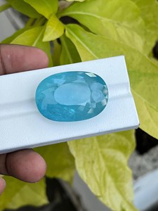 พลอยอะความารีนทรงรีจากบราซิล สีน้ำเงินแท้หายาก สำหรับเครื่องประดับชั้นดี - Product Image 1