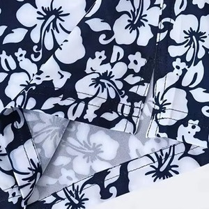 Shorts de plage colorés pour hommes en gros – Nouveaux shorts imprimés par sublimation pour adultes, design personnalisé - Product Image 3