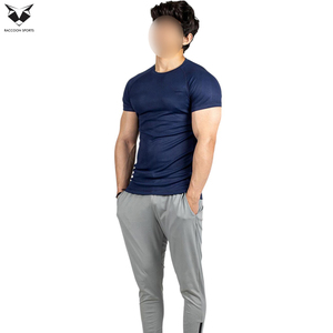 Camiseta Deportiva de Manga Corta para Hombre, Color Azul Marino, Cuello Redondo, Secado Rápido, Corte Ajustado, Tejido de Poliéster, Ropa Deportiva, Precio al por Mayor - Product Image 2