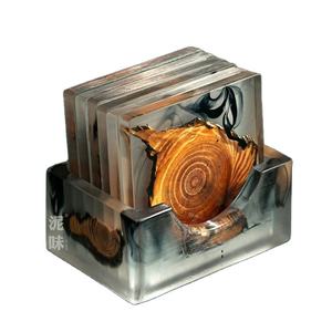 Ensemble de sous-verres en résine époxy de qualité INDIVIDUELLEMENT conçus avec un effet océan, sous-verres carrés et ronds décoratifs en résine époxy et bois par Craftsy Home - Product Image 1