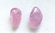 Pierre précieuse naturelle de morganite lisse de 33,20 carats, paire de pierres brutes pour la fabrication de bijoux fins - Product Image 1