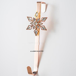 Support de couronne métallique au design élégant pour décoration de Noël, porte d'entrée, festival, écologique, logo personnalisé accepté, haute qualité - Product Image 1