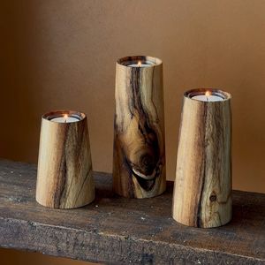 Portavelas de Madera Hecho a Mano, Decoración Rústica - Product Image 1