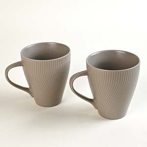 ชุดแก้วเซรามิกเนื้อ Bone China สีเทาขี้เถ้า ดีไซน์พิเศษ จำนวน 2 ใบ ใช้กับไมโครเวฟได้ ลายดอกเคลือบเงา สำหรับชา/กาแฟหรือน้ำ - Product Image 3