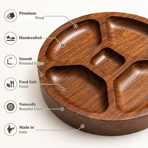 Assiette de service ronde en bois d'acacia avec 5 compartiments, plat divisé fait main pour la présentation des aliments lors de fêtes, style chinois traditionnel - Product Image 5
