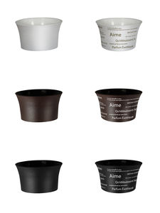 Pot de fleurs en plastique, forme ronde, 3 couleurs : blanc, marron, noir. Idéal pour offrir à la fête des mères, la fête des enseignants. - Product Image 2