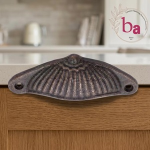Poignée de tiroir ovale en fonte traditionnelle au design moderne et écologique pour meubles de cuisine - Product Image 5