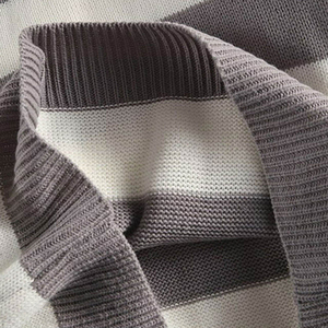 Pull à manches longues en laine acrylique LEXUS SPORTS avec logo personnalisé, col rond, tricoté, motif uni, respirant, séchage rapide, pour homme - Product Image 4